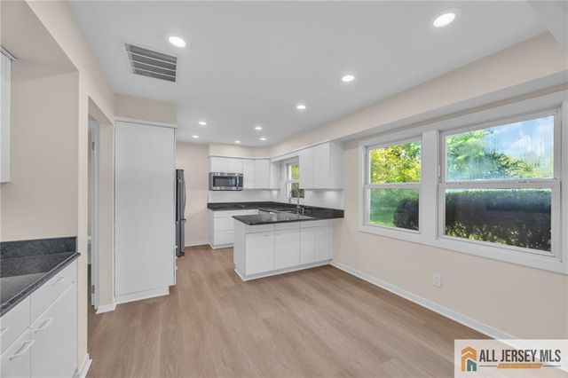 11 Midsummer Drive, Old Bridge, NJ 08857