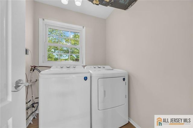 11 Midsummer Drive, Old Bridge, NJ 08857