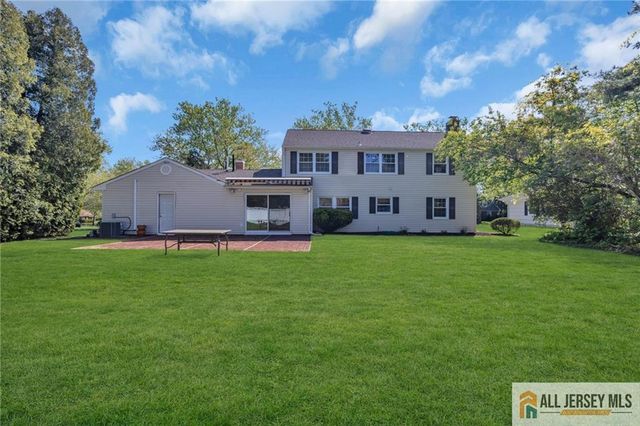 11 Midsummer Drive, Old Bridge, NJ 08857