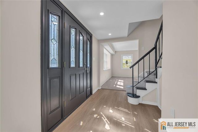 11 Midsummer Drive, Old Bridge, NJ 08857