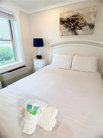 300 Peachtree Street NE 4F, Atlanta, GA 30308