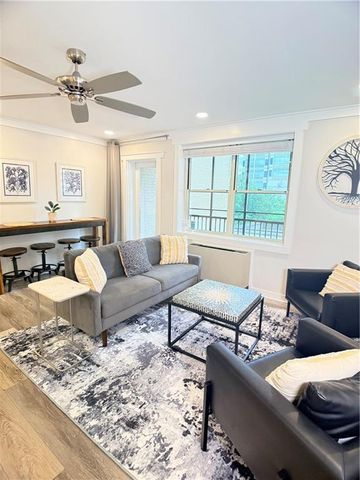 300 Peachtree Street NE 4F, Atlanta, GA 30308