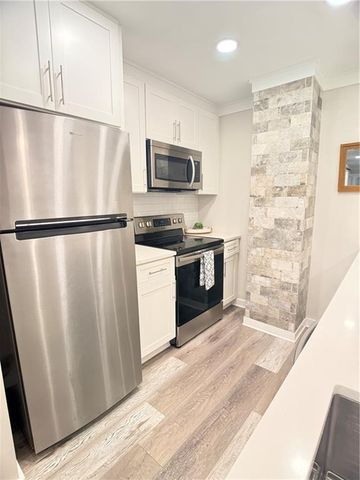 300 Peachtree Street NE 4F, Atlanta, GA 30308
