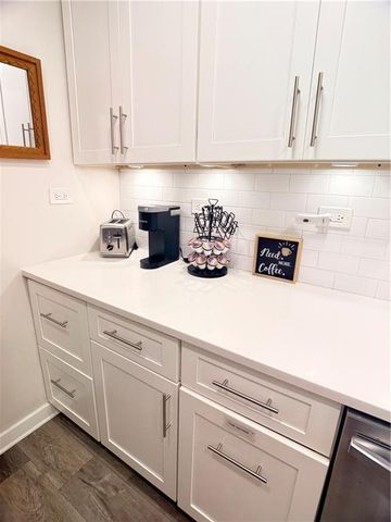 300 Peachtree Street NE 4F, Atlanta, GA 30308