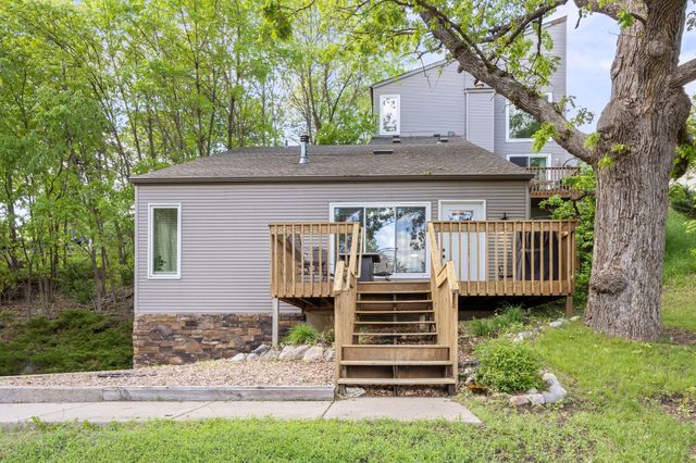1809 Hillside Lane, Buffalo, MN 55313
