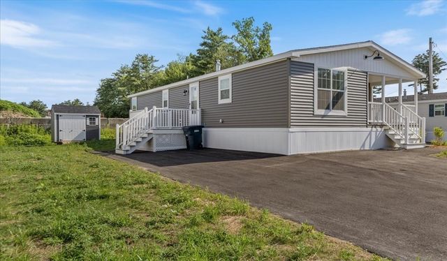 29 Lowell 24, Salem, NH 03079