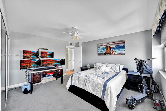 936 Intracoastal Dr 9H, Fort Lauderdale, FL 33304