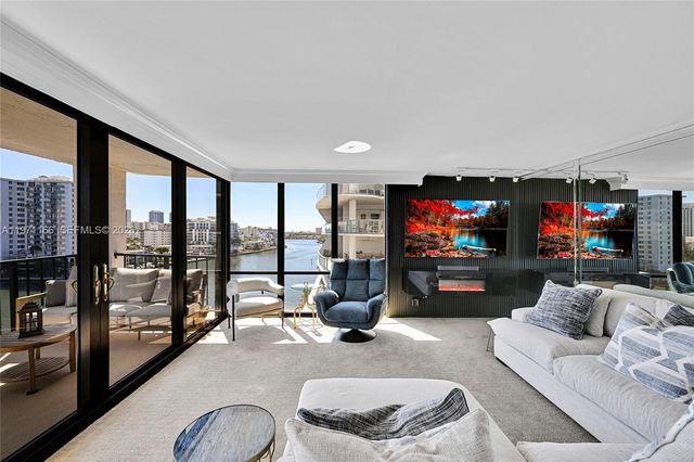 936 Intracoastal Dr 9H, Fort Lauderdale, FL 33304