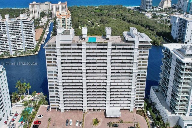 936 Intracoastal Dr 9H, Fort Lauderdale, FL 33304