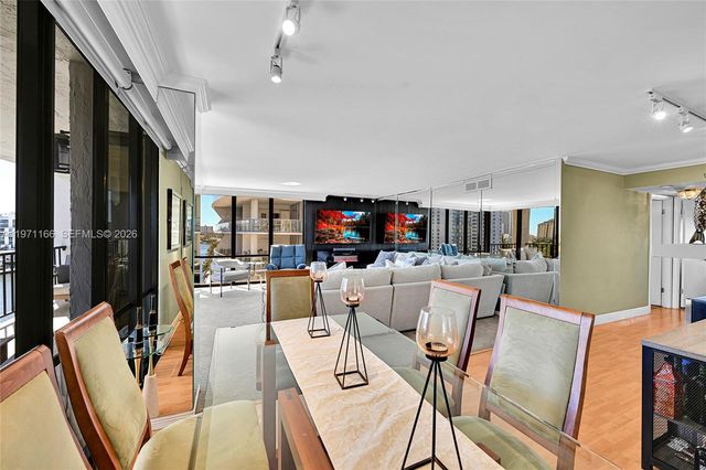 936 Intracoastal Dr 9H, Fort Lauderdale, FL 33304