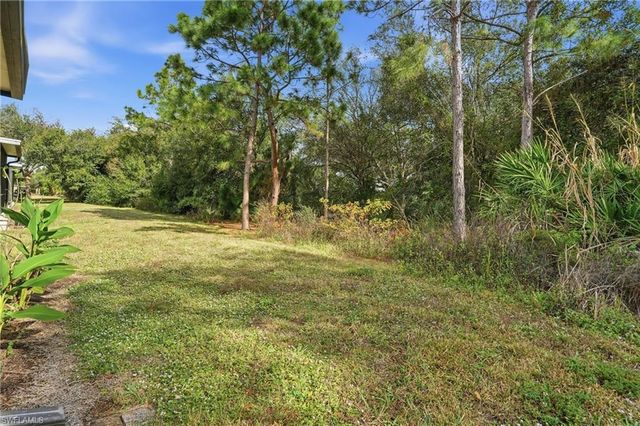 9207 Aegean CIR, Lehigh Acres, FL 33936