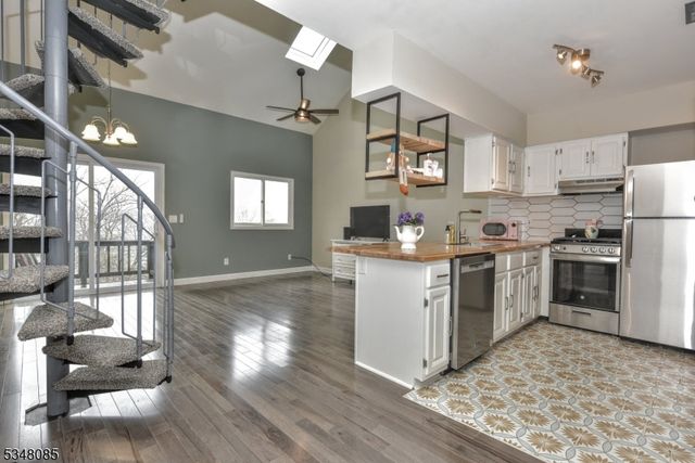 3 Davos Drive 6, Vernon Twp., NJ 07462