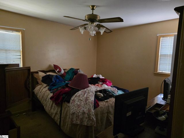 9 Woodleigh Drive, Taylors, SC 29687