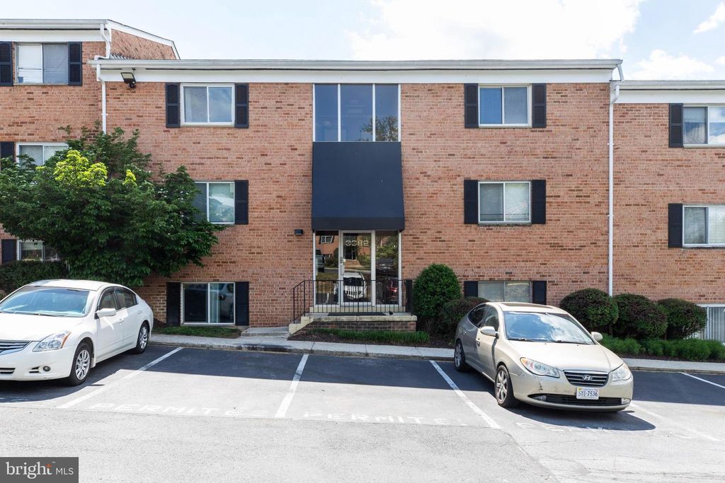 Image 1 of property listing at 3382 HEWITT AVE #102, Silver Spring, MD 20906