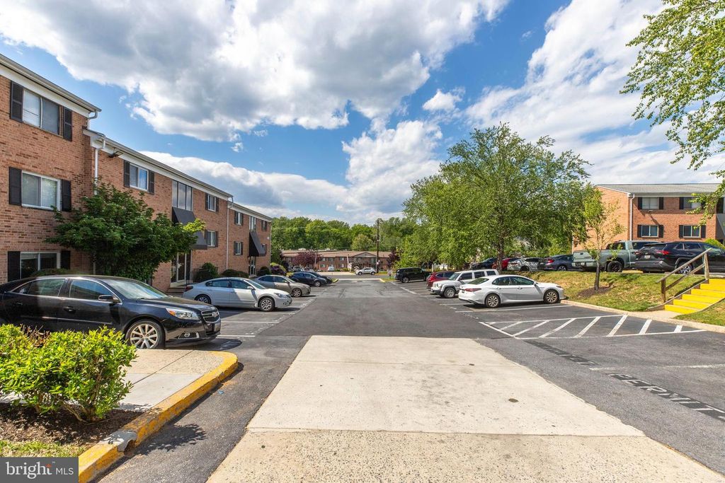 Image 20 of property listing at 3382 HEWITT AVE #102, Silver Spring, MD 20906