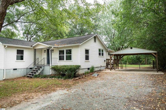 180 Brock Street, Inman, SC 29349