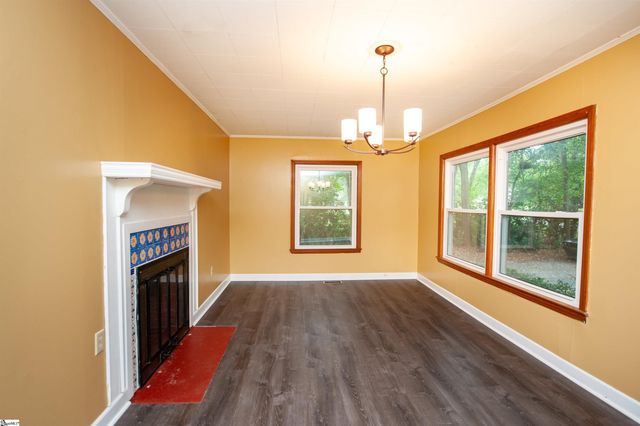 180 Brock Street, Inman, SC 29349