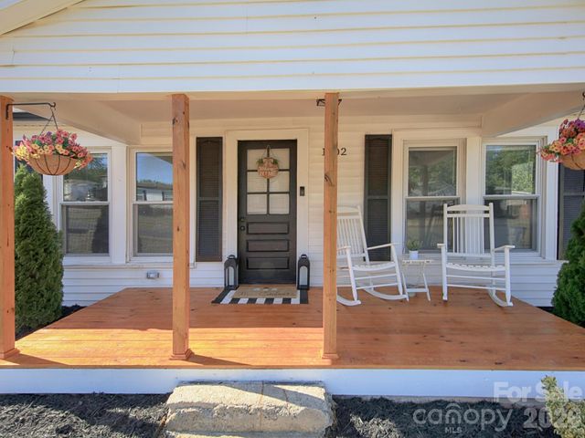 1002 Aiken Street, Kannapolis, NC 28081