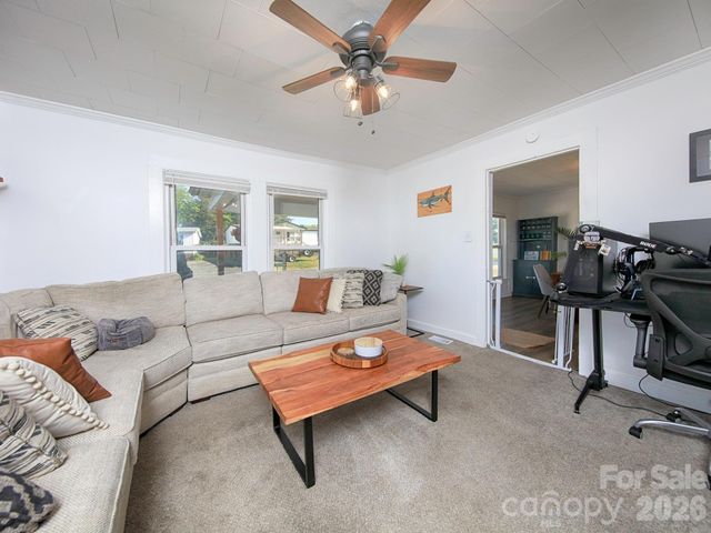 1002 Aiken Street, Kannapolis, NC 28081