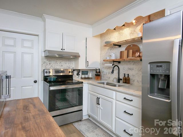 1002 Aiken Street, Kannapolis, NC 28081