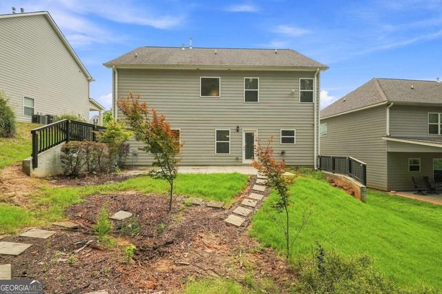 6323 Oakwell Place, Fairburn, GA 30213