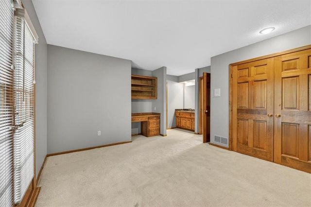 6150 N Mattox Road, Kansas City, MO 64151