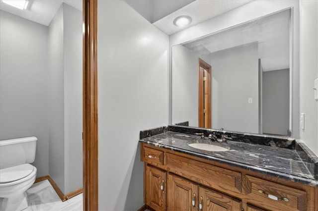 6150 N Mattox Road, Kansas City, MO 64151