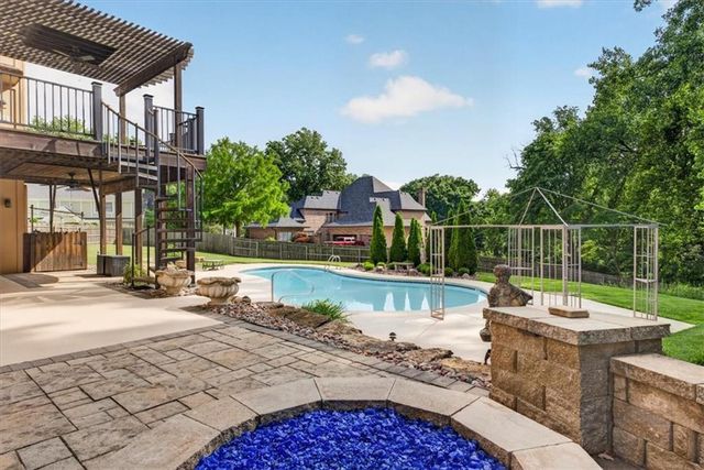 6150 N Mattox Road, Kansas City, MO 64151