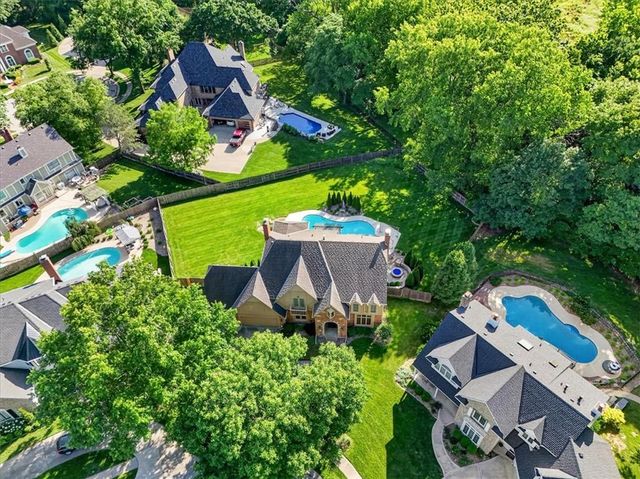 6150 N Mattox Road, Kansas City, MO 64151