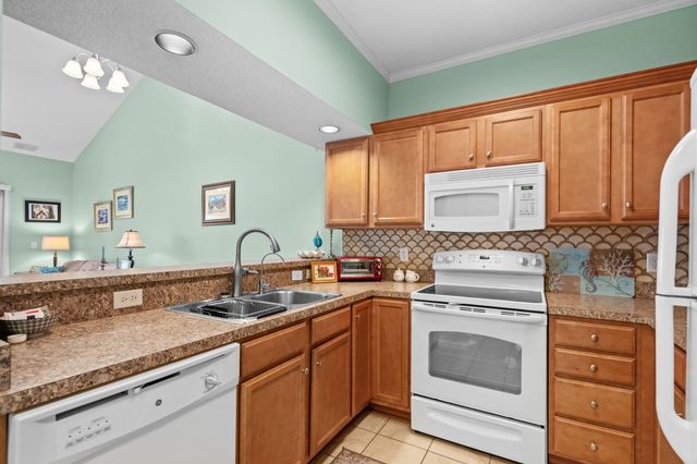 150 Scotch Broom Dr Unit 204, Little River, SC 29566