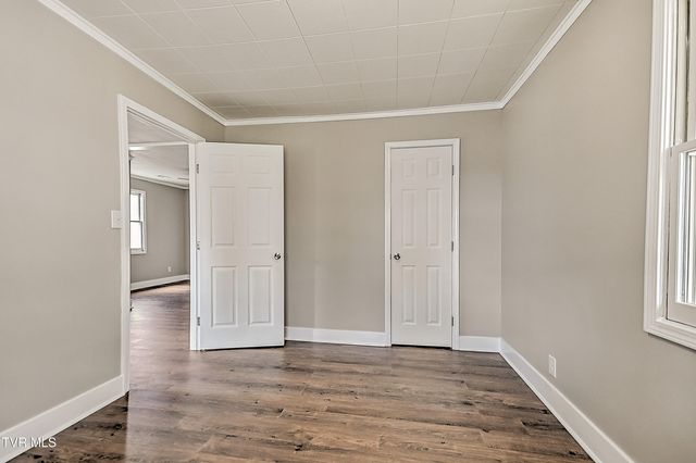 532 Elm Street, Mount Carmel, TN 37645