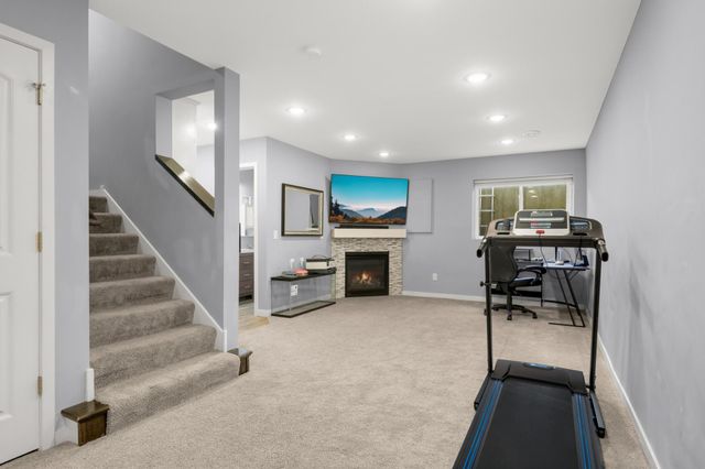 4998 Kama Lane NE, Albertville, MN 55301