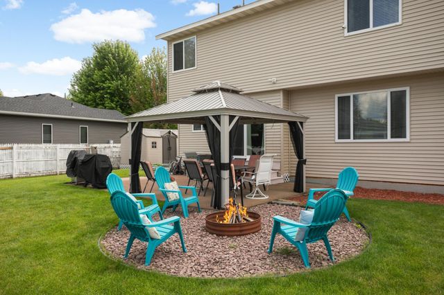 4998 Kama Lane NE, Albertville, MN 55301