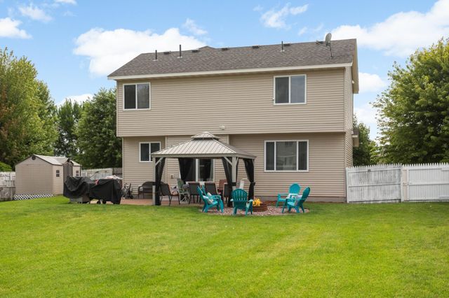 4998 Kama Lane NE, Albertville, MN 55301