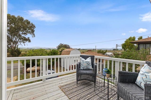 1636 Milton Rd, Napa, CA 94559