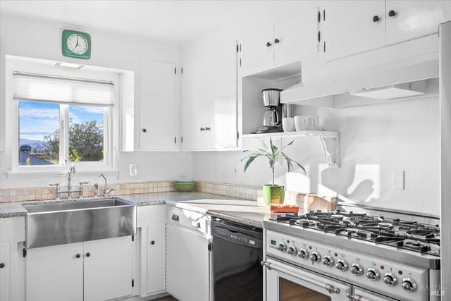 1636 Milton Rd, Napa, CA 94559