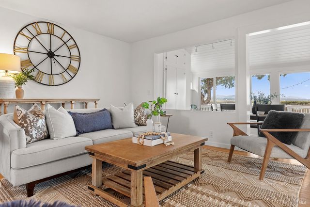 1636 Milton Rd, Napa, CA 94559