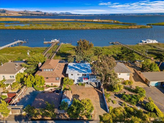 1636 Milton Rd, Napa, CA 94559