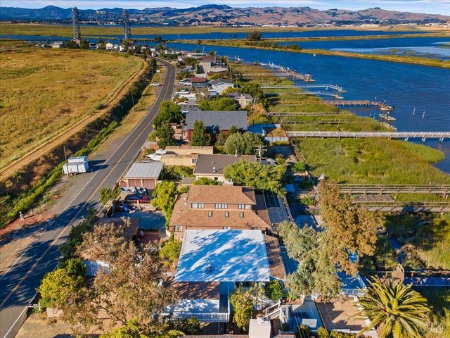 1636 Milton Rd, Napa, CA 94559