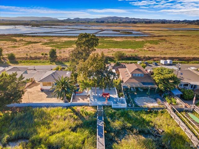 1636 Milton Rd, Napa, CA 94559