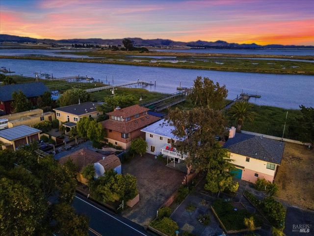 1636 Milton Rd, Napa, CA 94559