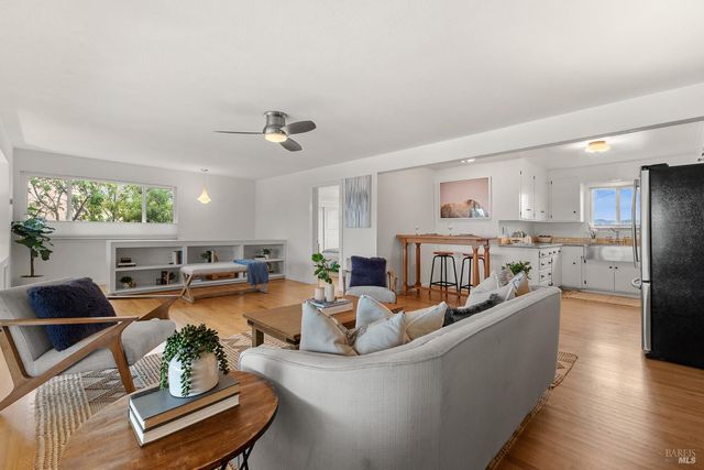 1636 Milton Rd, Napa, CA 94559