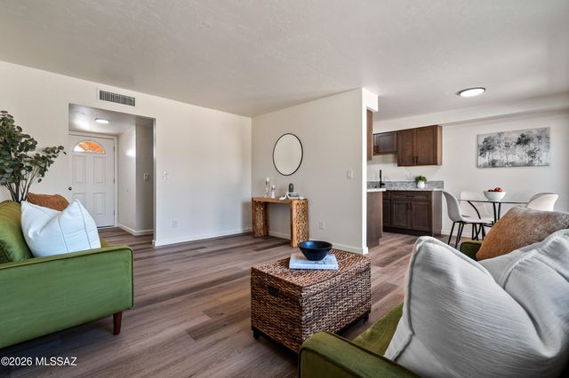 4801 E Fairmount Street, Tucson, AZ 85712