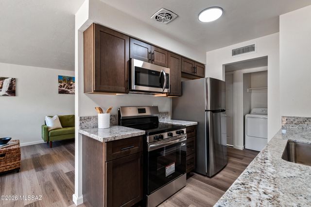 4801 E Fairmount Street, Tucson, AZ 85712