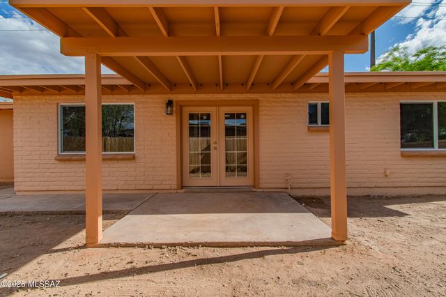 4801 E Fairmount Street, Tucson, AZ 85712
