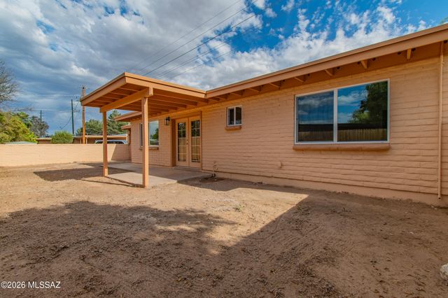 4801 E Fairmount Street, Tucson, AZ 85712