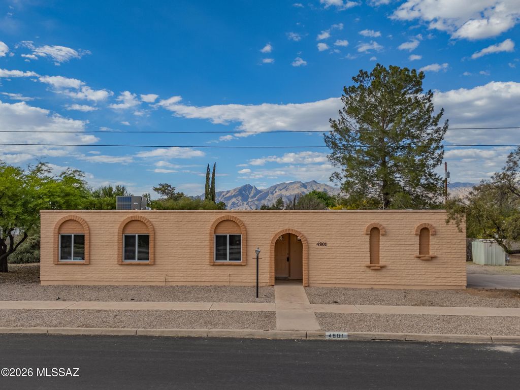 4801 E Fairmount Street, Tucson, AZ 85712