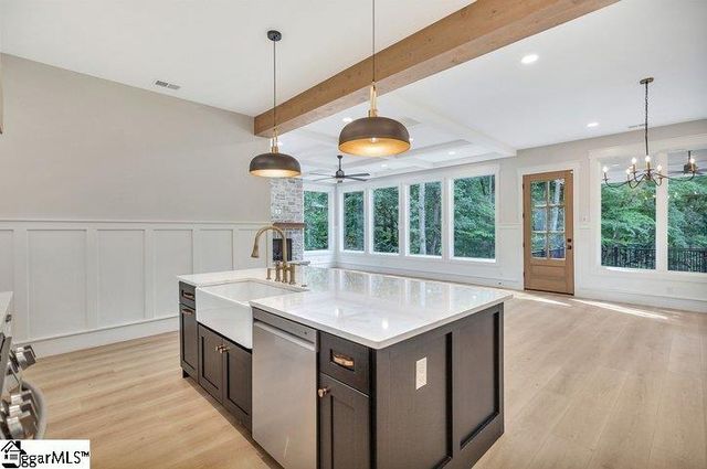 1422 Hunters Trail, Anderson, SC 29625