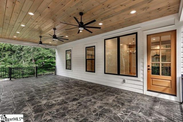 1422 Hunters Trail, Anderson, SC 29625