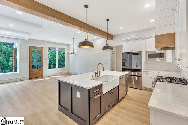 1422 Hunters Trail, Anderson, SC 29625